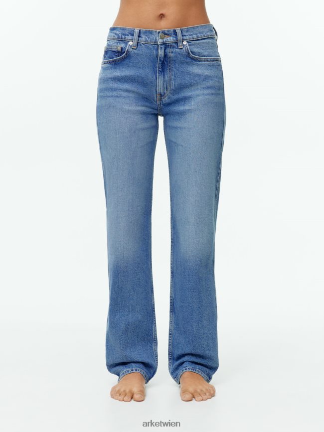 ARKET Dahlia Straight Stretch-Jeans Mittelblau Frauen 8RF08T148 Kleidung