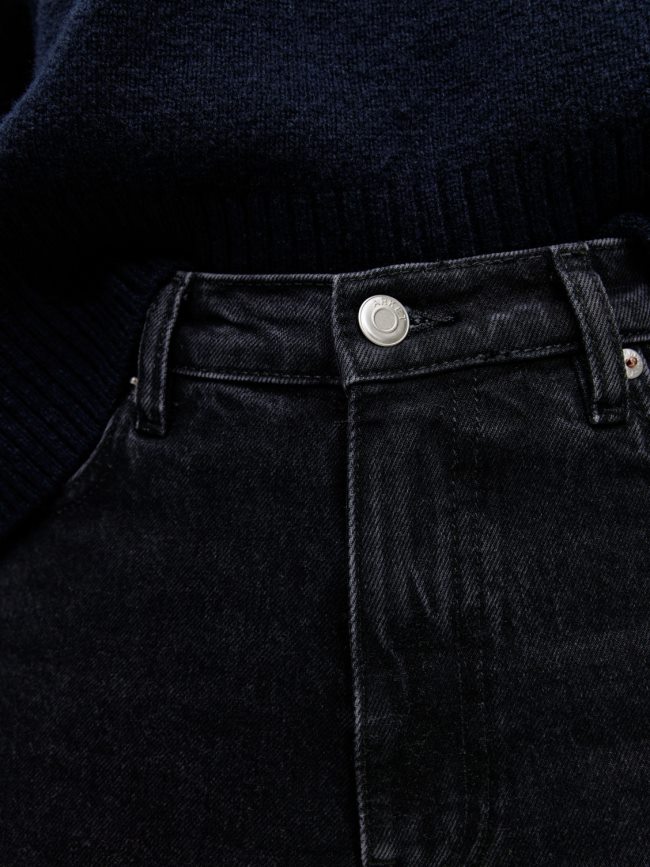 ARKET Kurze, ausgestellte Stretchjeans mit Farnmuster Vintage-Schwarz Frauen 8RF08T146 Kleidung