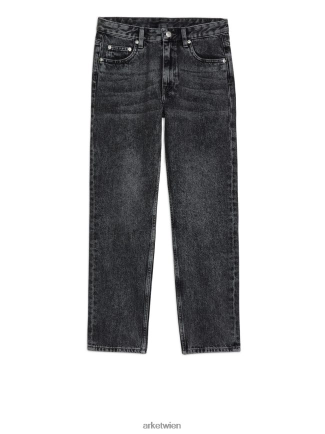 ARKET Kurze, schmal geschnittene Jade-Jeans Schwarz Frauen 8RF08T167 Kleidung