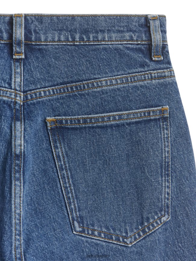 ARKET Kurze, schmal geschnittene Stretchjeans in Jadegrün Blau Frauen 8RF08T163 Kleidung