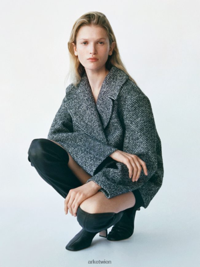 ARKET Minirock aus Satin Schwarz Frauen 8RF08T236 Kleidung