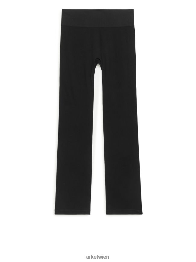 ARKET Ausgestellte, nahtlose Ripp-Leggings Schwarz Frauen 8RF08T506 Kleidung