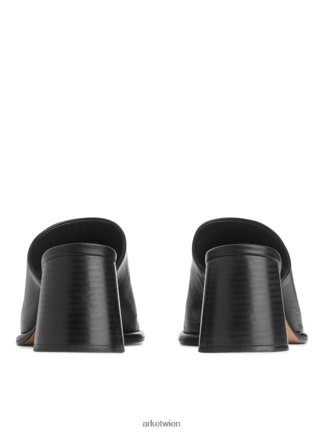 ARKET Lederpantoletten mit ausgestelltem Absatz Schwarz Frauen 8RF08T692 Schuhwerk
