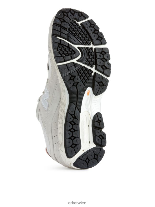 ARKET New Balance 2002R Cord-Sneaker Weiß Frauen 8RF08T673 Schuhwerk