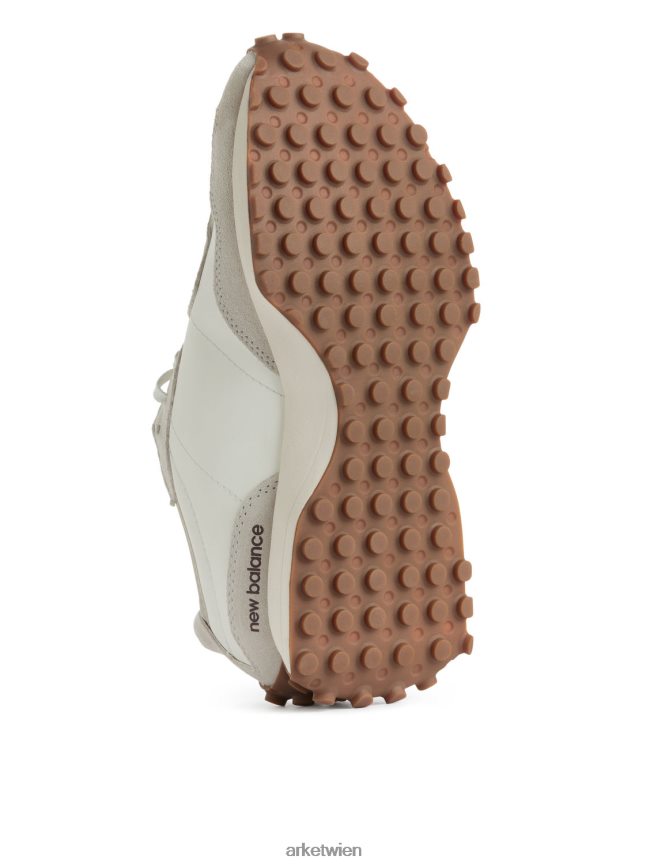 ARKET New Balance 327 Trainer Weiß Frauen 8RF08T672 Schuhwerk