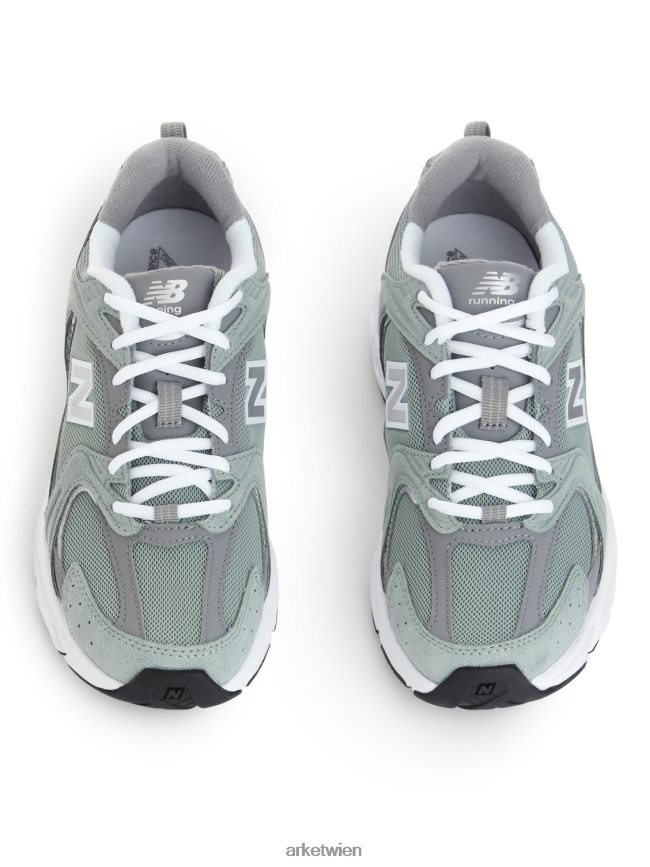ARKET New Balance 530 Turnschuhe grau Frauen 8RF08T659 Schuhwerk