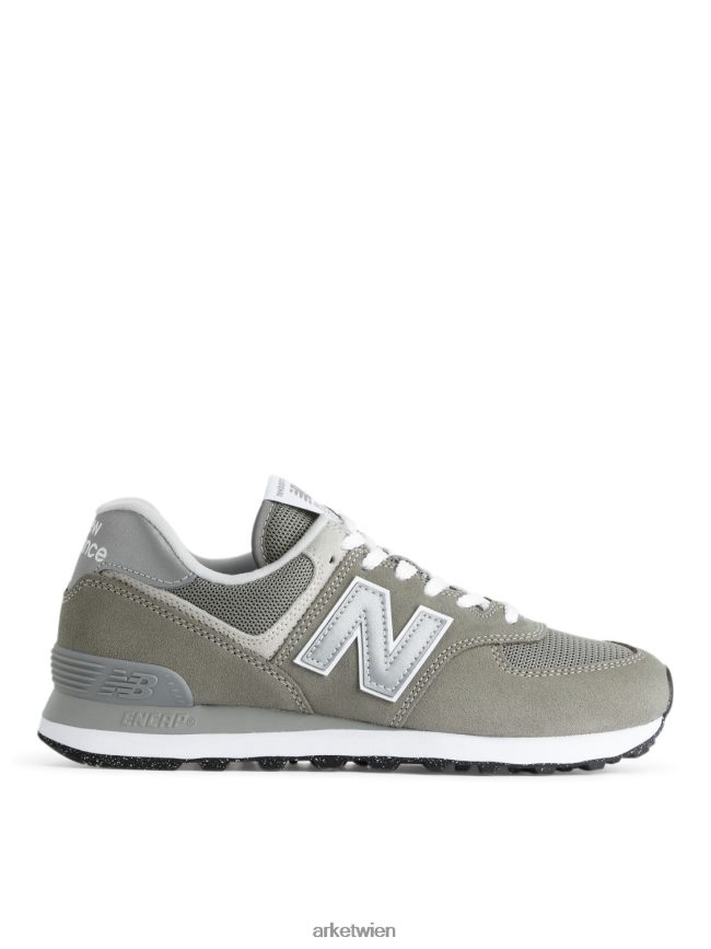ARKET New Balance 574 Trainer grau Frauen 8RF08T681 Schuhwerk