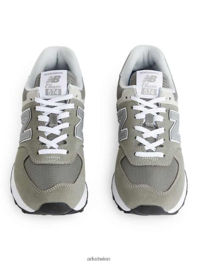 ARKET New Balance 574 Trainer grau Frauen 8RF08T681 Schuhwerk