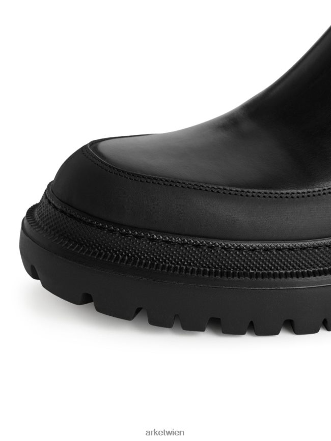 ARKET Lederstiefel mit klobiger Sohle Schwarz Frauen 8RF08T724 Schuhwerk