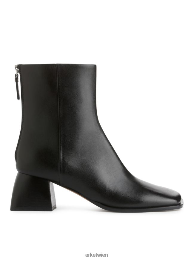 ARKET Stiefeletten aus Leder Schwarz Frauen 8RF08T700 Schuhwerk