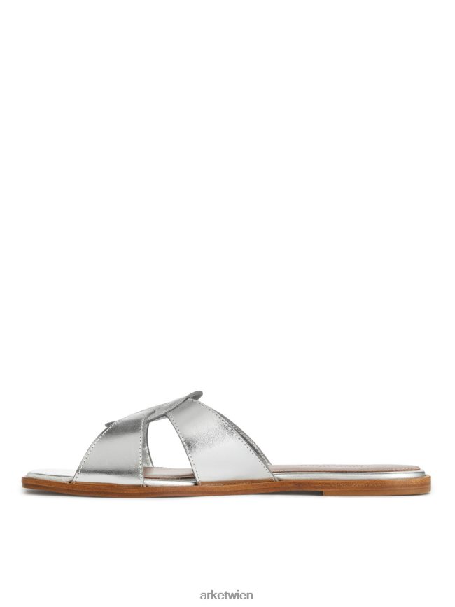 ARKET Flache Slip-Ins aus Leder Silber Frauen 8RF08T702 Schuhwerk