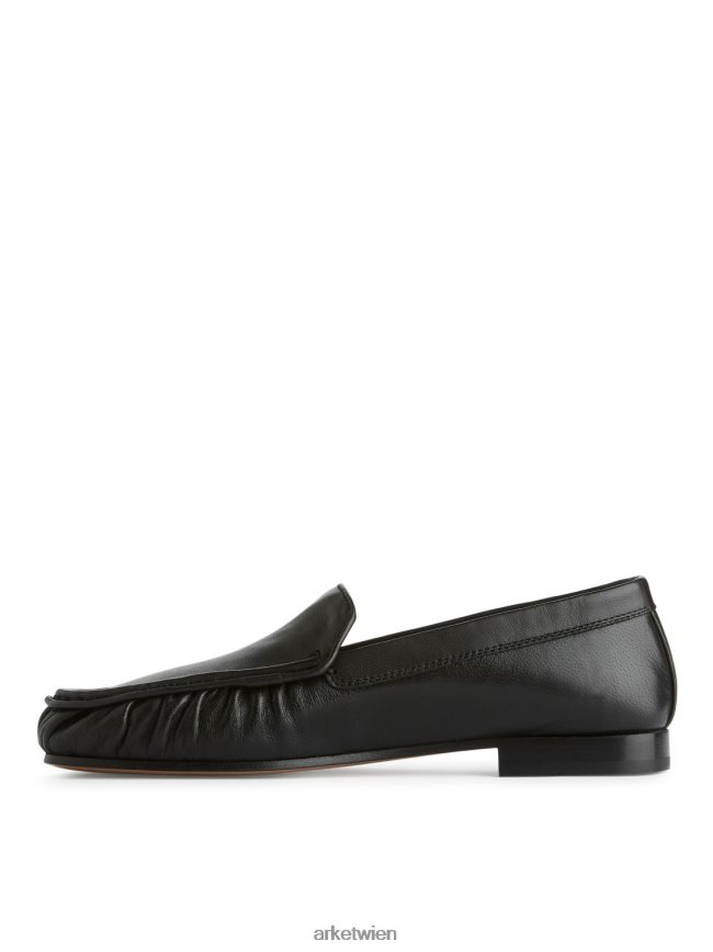 ARKET Leder-Slipper Schwarz Frauen 8RF08T683 Schuhwerk