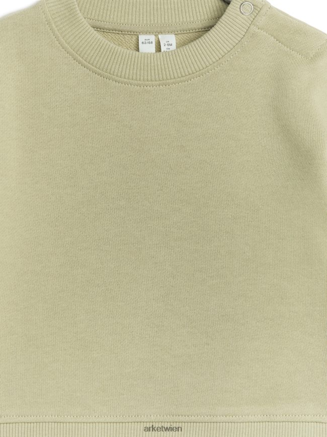 ARKET Baumwoll-Sweatshirt mit lockerer Passform helles Khakigrün Kinder 8RF08T1762 Kleidung