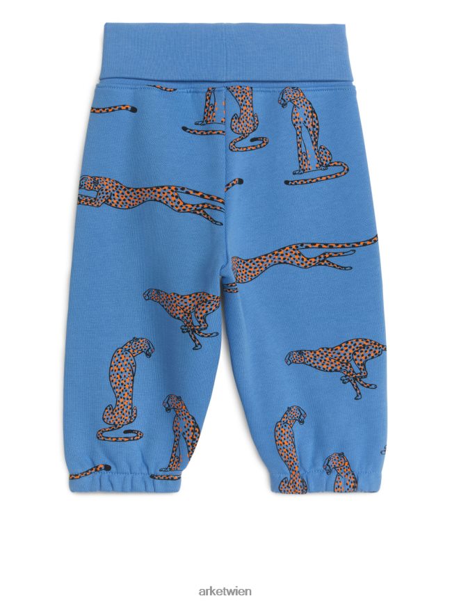 ARKET Jogginghose aus Jersey mit Umschlag blau/Gepard Kinder 8RF08T1684 Kleidung