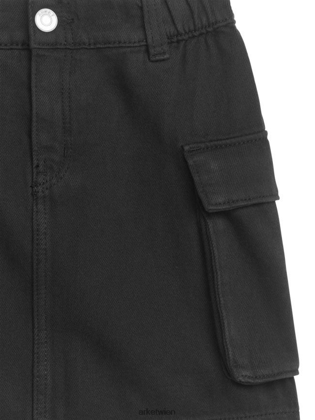 ARKET Gewebter Utility-Minirock Schwarz Kinder 8RF08T1388 Kleidung