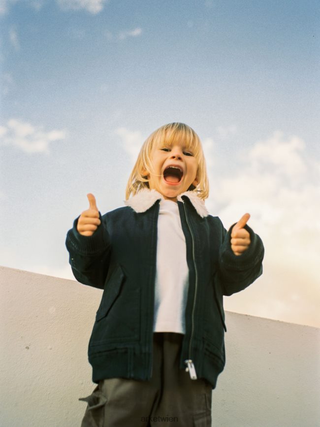 ARKET Cargohose Grün Kinder 8RF08T1535 Kleidung