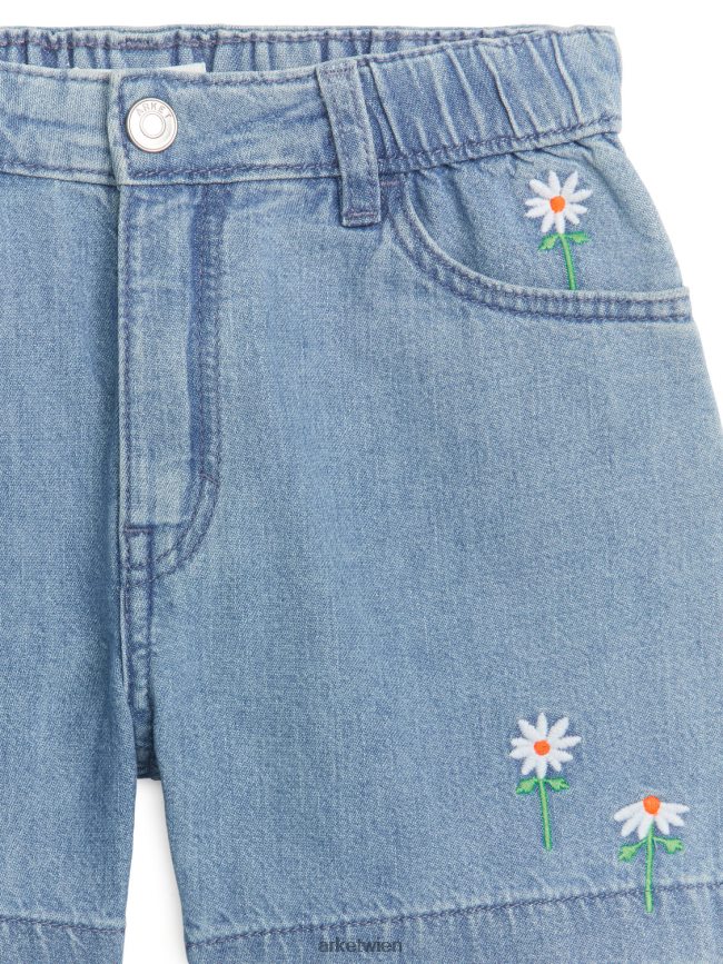 ARKET bestickte Jeansshorts hellblau Kinder 8RF08T1560 Kleidung