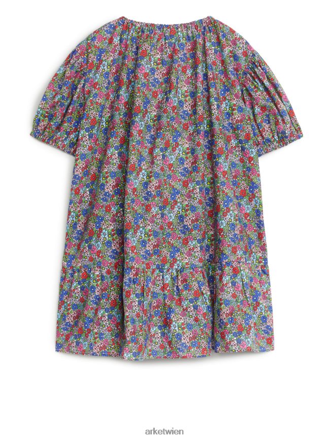 ARKET Gerafftes Baumwollkleid mehrfarbig/Blumen Kinder 8RF08T1371 Kleidung