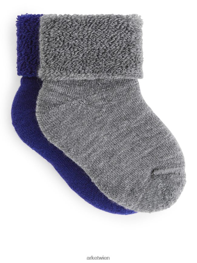 ARKET Babysocken aus Wollfrottee, 2 Paar Blau grau Kinder 8RF08T1788 Kleidung