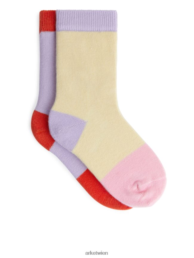 ARKET Baumwollsocken lila/blassgelb Kinder 8RF08T1605 Kleidung