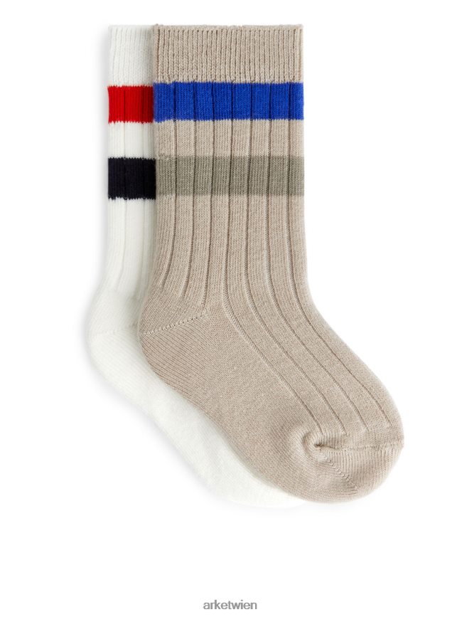 ARKET Gerippte Babysocken weiß/beige Kinder 8RF08T1782 Kleidung