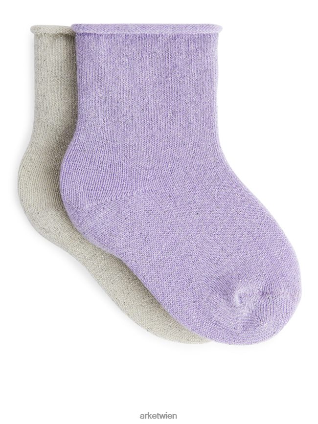 ARKET Glitzernde Babysocken, 2 Paar lila/silber Kinder 8RF08T1780 Kleidung