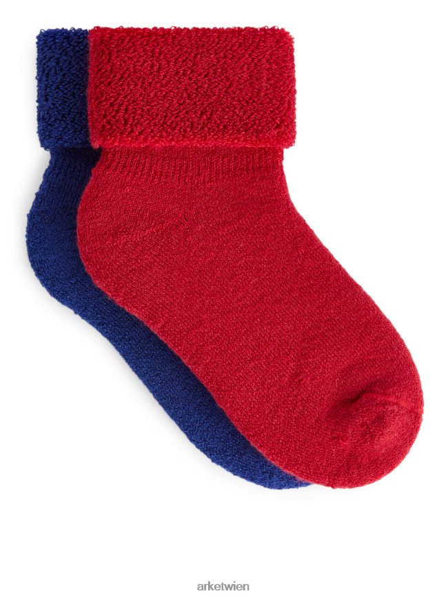 ARKET Socken aus Wollfrottee rot blau Kinder 8RF08T1608 Kleidung
