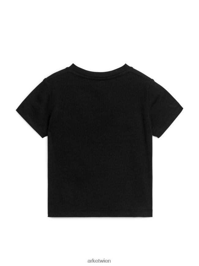 ARKET Tailliertes, geripptes T-Shirt cremefarben Kinder 8RF08T1486 Kleidung