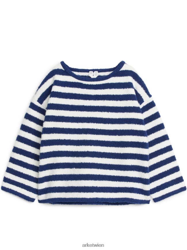 ARKET Flauschiger, kastenförmiger Pullover dunkelblau/weiß Kinder 8RF08T1511 Kleidung