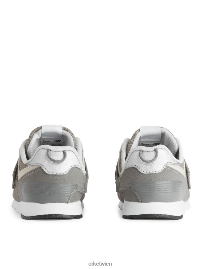 ARKET New Balance 574 Sneaker für Kleinkinder grau Kinder 8RF08T1411 Schuhwerk