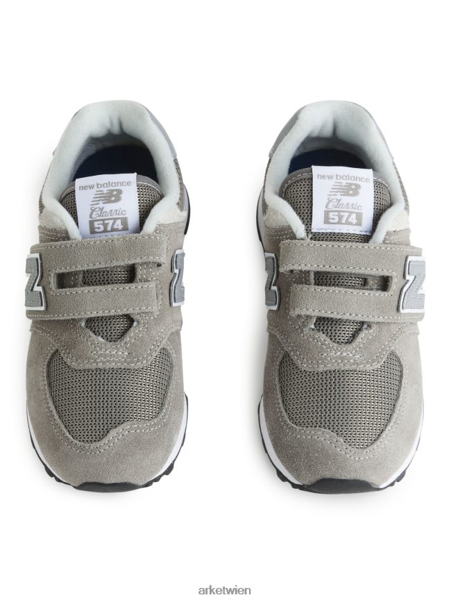 ARKET New Balance 574 Sneaker für kleine Kinder grau Kinder 8RF08T1420 Schuhwerk