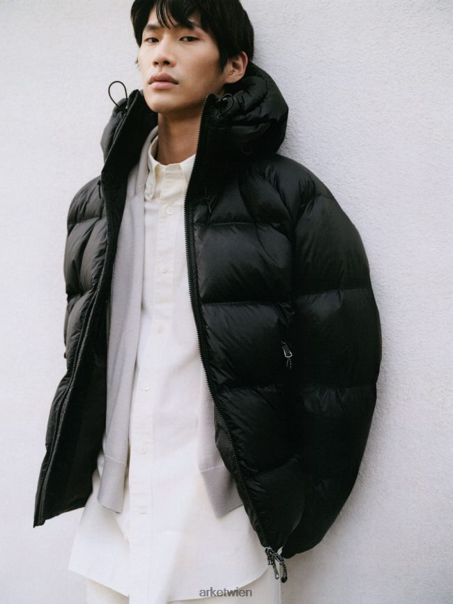 ARKET sportliche Daunenjacke Schwarz Männer 8RF08T1170 Kleidung