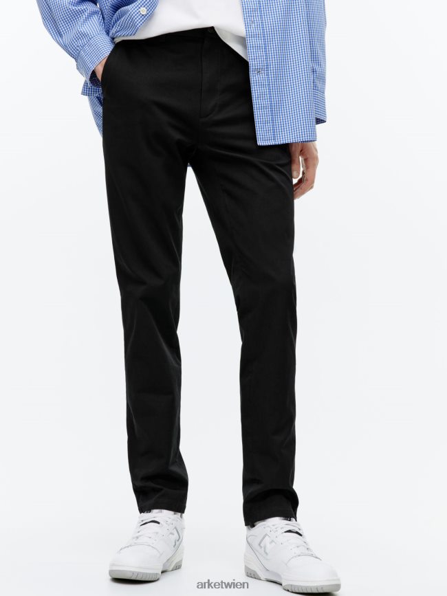 ARKET schmale Chinohose aus Baumwolle Schwarz Männer 8RF08T1070 Kleidung