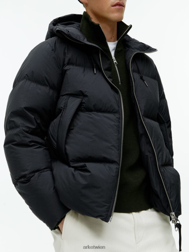 ARKET Daunenpufferjacke Schwarz Männer 8RF08T1172 Kleidung
