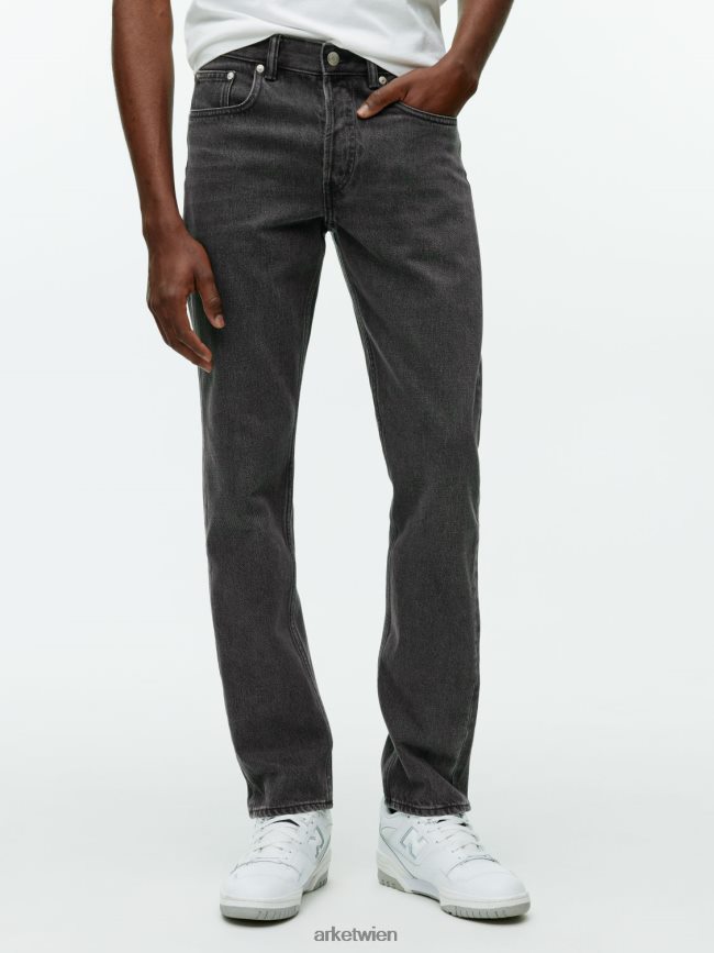 ARKET Park Regular Straight Jeans schwarz gewaschen Männer 8RF08T1097 Kleidung