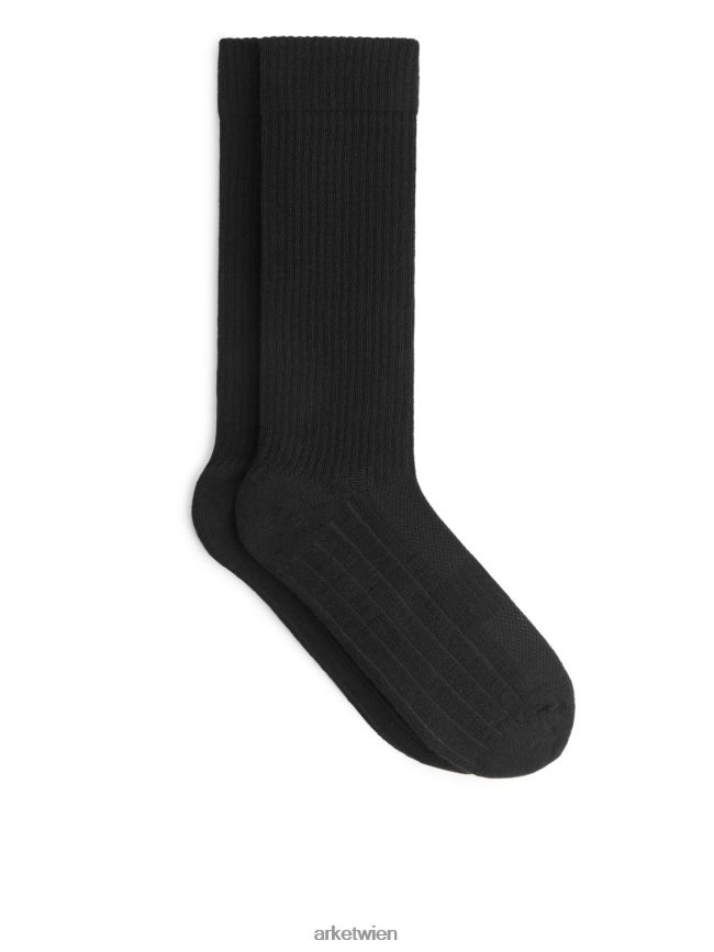 ARKET Gerippte Sportsocken im 2er-Set Schwarz Männer 8RF08T1216 Kleidung