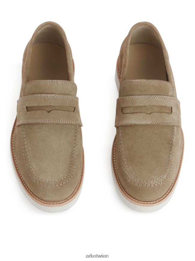 ARKET Wildleder-Vibram-Loafer Beige Männer 8RF08T1275 Schuhwerk