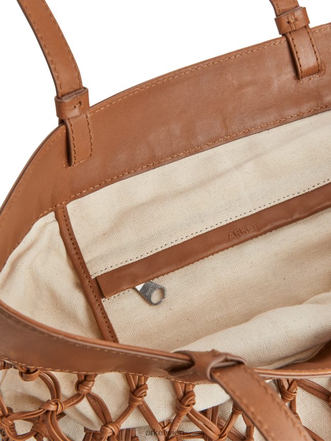 ARKET Geflochtene Ledertasche braun/cremeweiß unisex 8RF08T771 Taschen