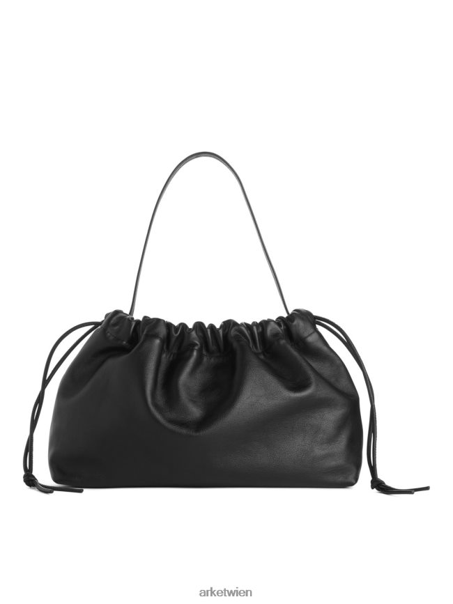 ARKET Geraffte Ledertasche Schwarz unisex 8RF08T769 Taschen