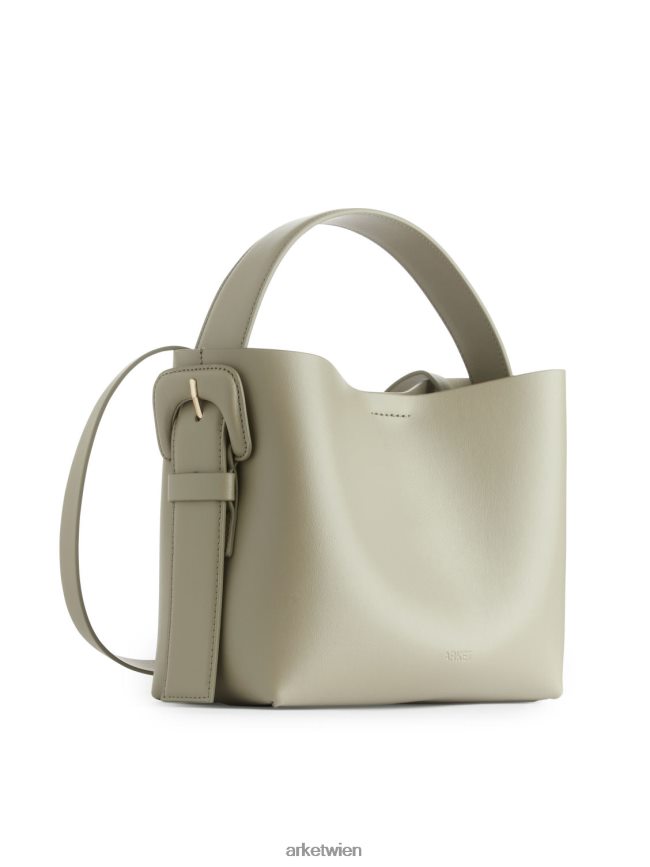 ARKET Umhängetasche aus Leder helles Khakigrün unisex 8RF08T743 Taschen