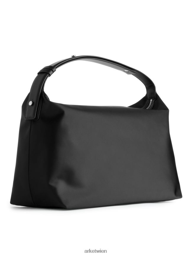 ARKET Umhängetasche aus Leder mit Details Schwarz unisex 8RF08T754 Taschen