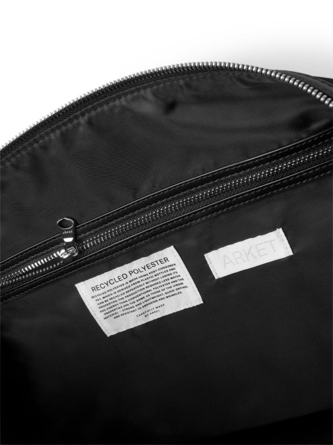 ARKET Umhängetasche aus Leder mit Details Schwarz unisex 8RF08T754 Taschen